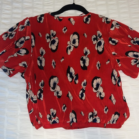 Flowy top - Picture 4 of 5